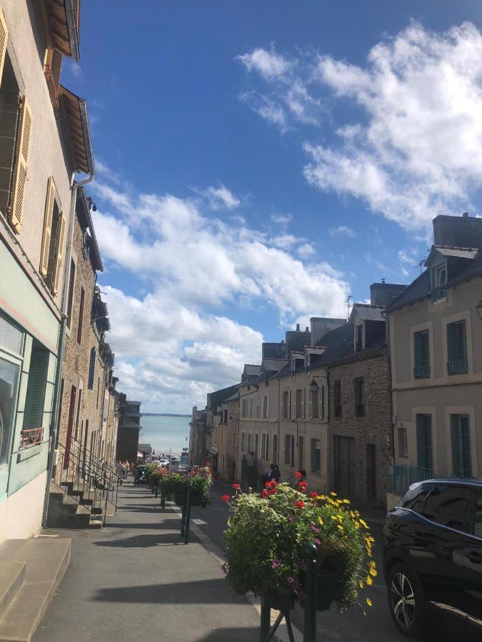 Appartement Rue Georges V - Port De La Houle Канкаль Екстер'єр фото